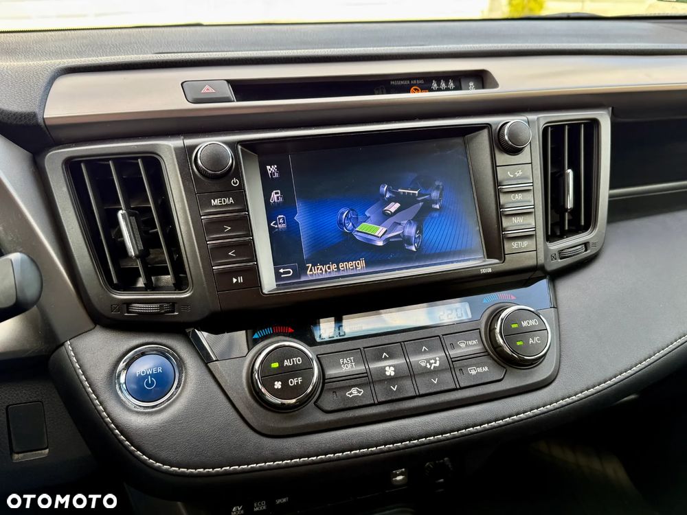 Toyota RAV4 Hybrid Premium 4x4 - 11