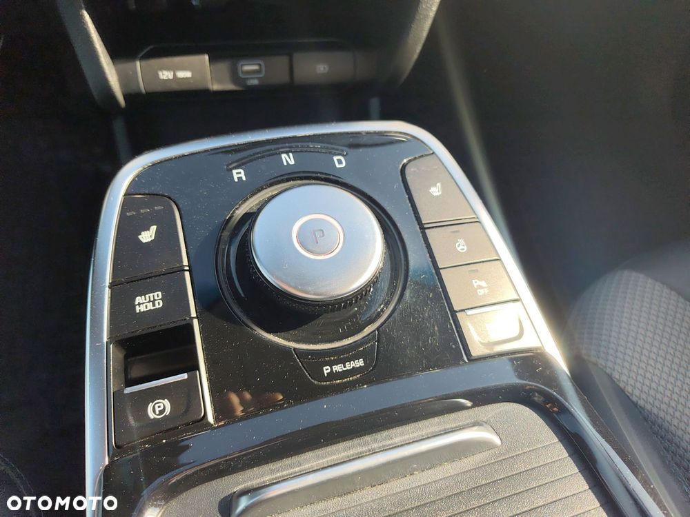 Kia Niro - 23