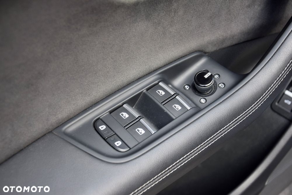 Audi Q8 50 TDI mHEV Quattro Tiptronic - 17