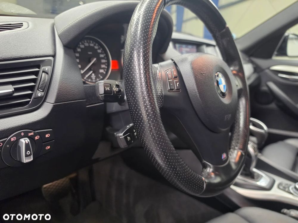 BMW X1 xDrive18d Sport Line - 25