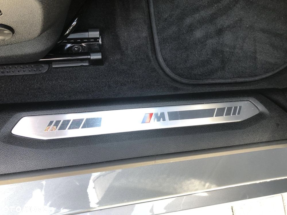 BMW Seria 2 218d M Sport - 26