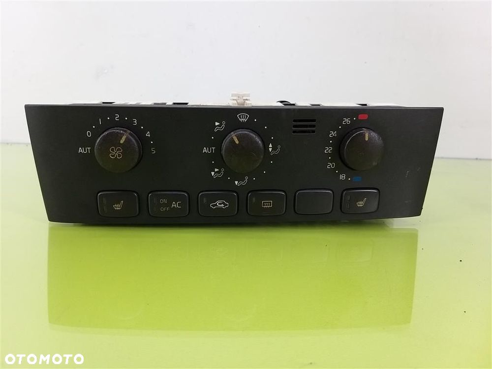 Panel klimatyzacji Volvo S40/V40 1995-2004 0142699G02 C1305 - 1
