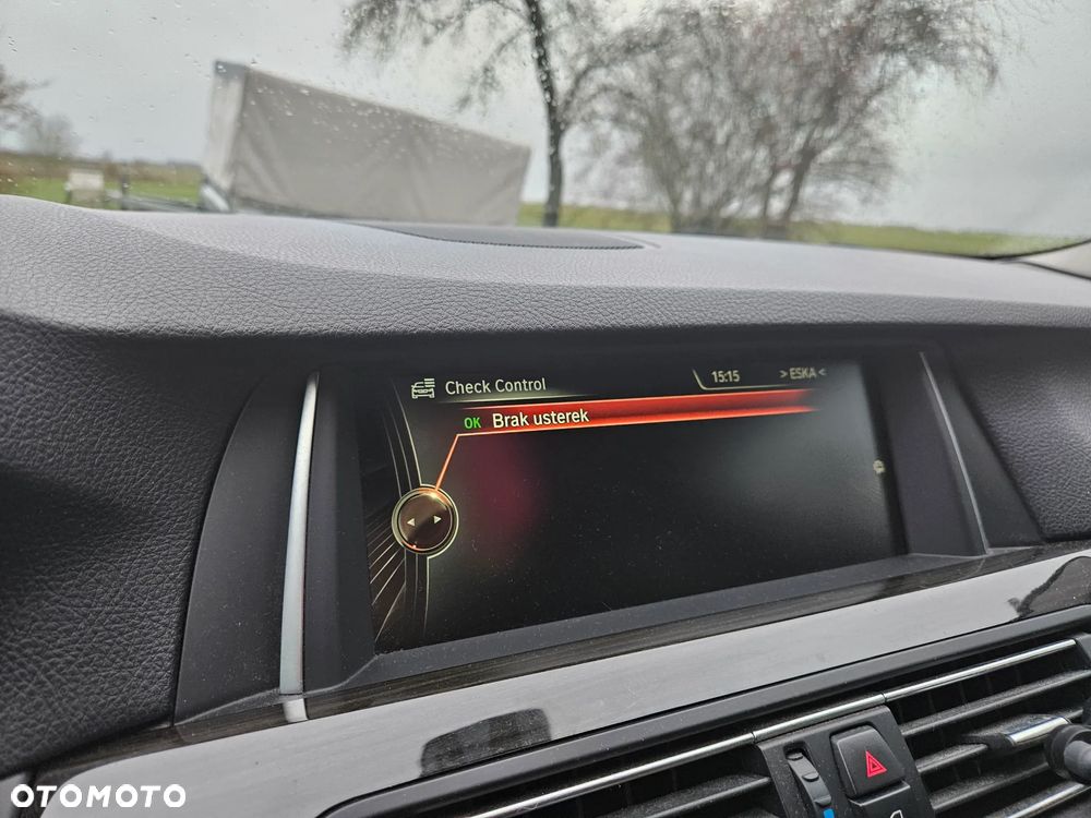 BMW Seria 5 520d Efficient Dynamics Edition Luxury Line - 13