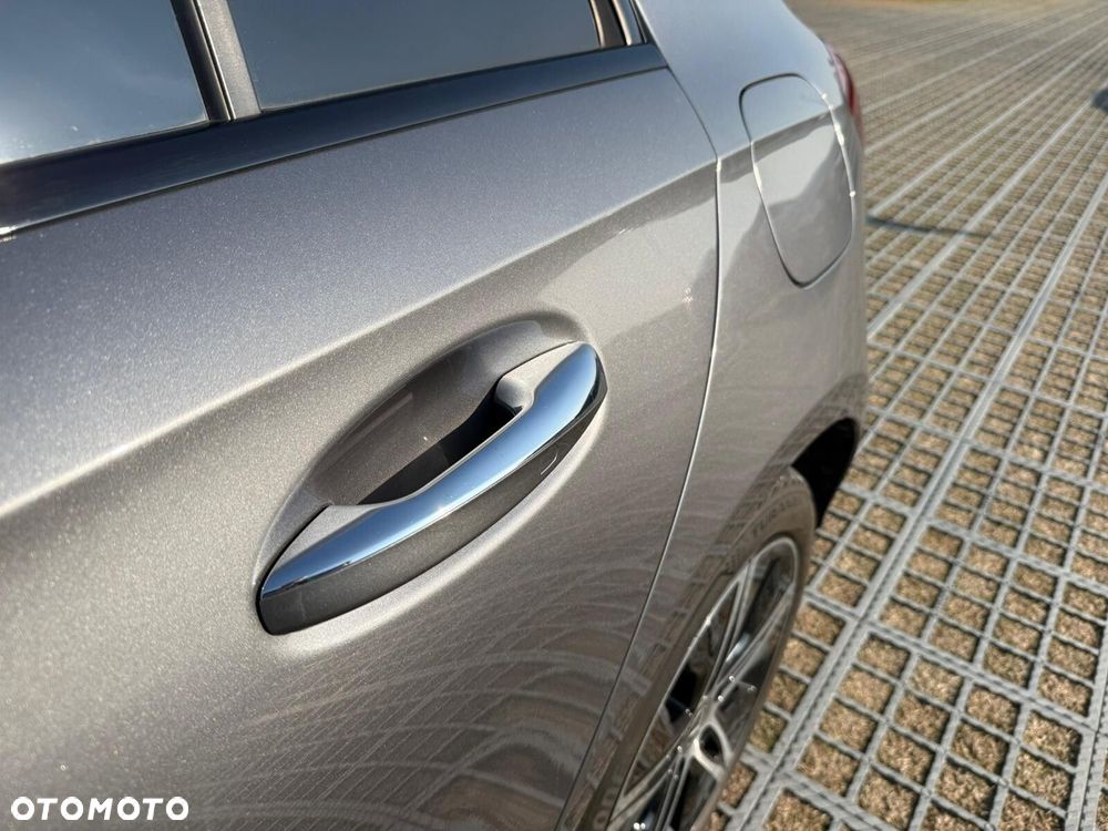 Mercedes-Benz Klasa A 250 e PHEV Progressive 8G-DCT - 13