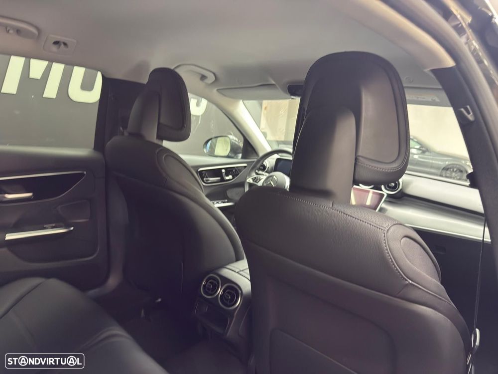 Mercedes-Benz C 300 e Avantgarde - 58