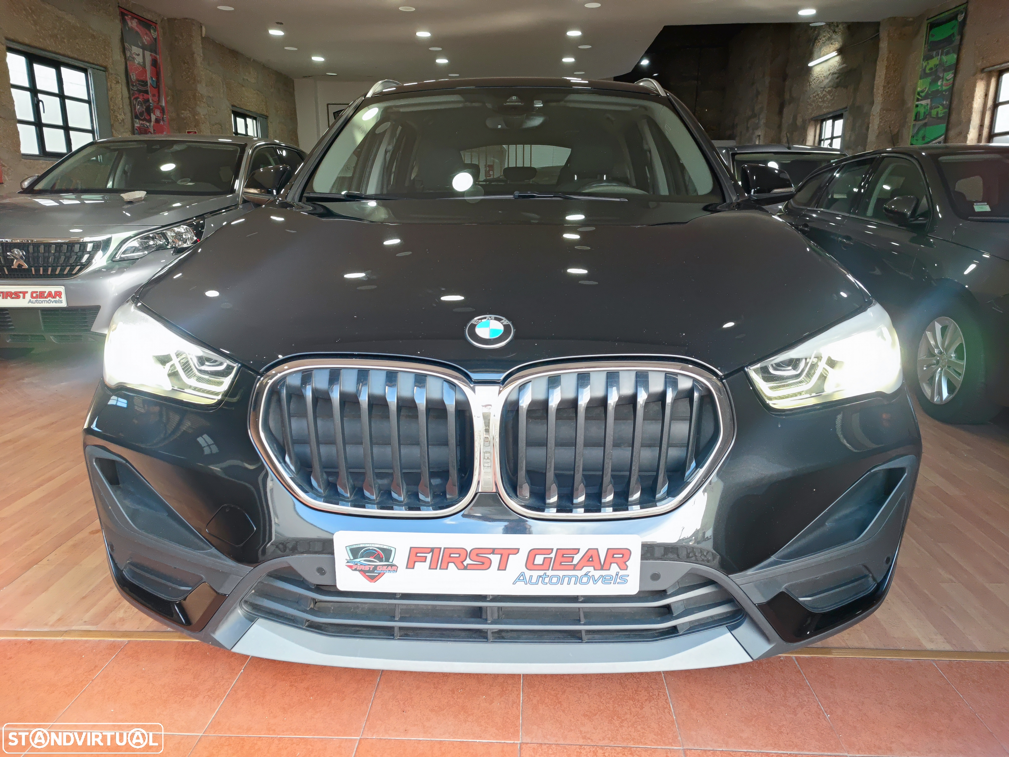 BMW X1 16 d sDrive Advantage - 3