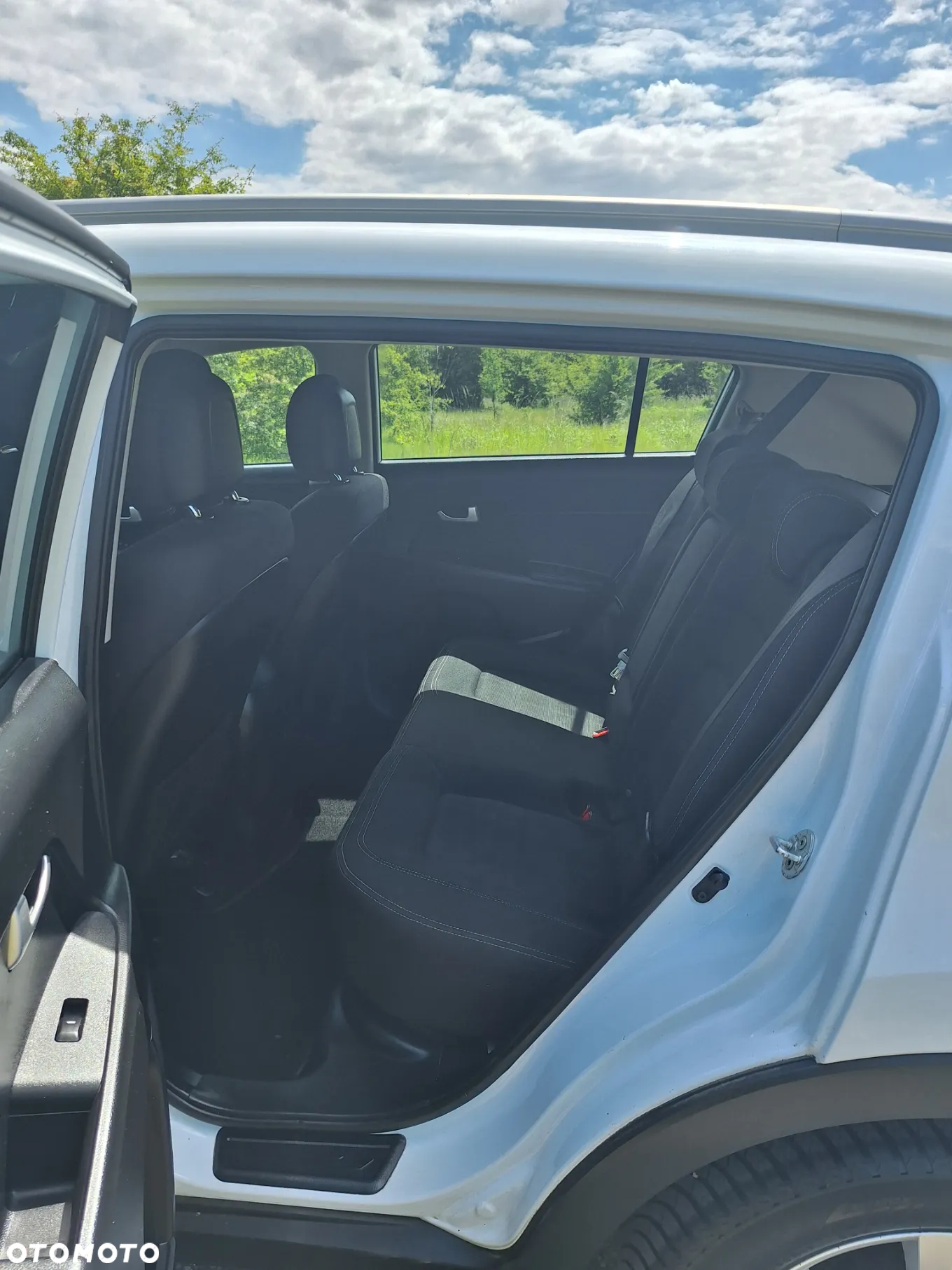 Kia Sportage 1.7 CRDI Business Line 2WD - 24