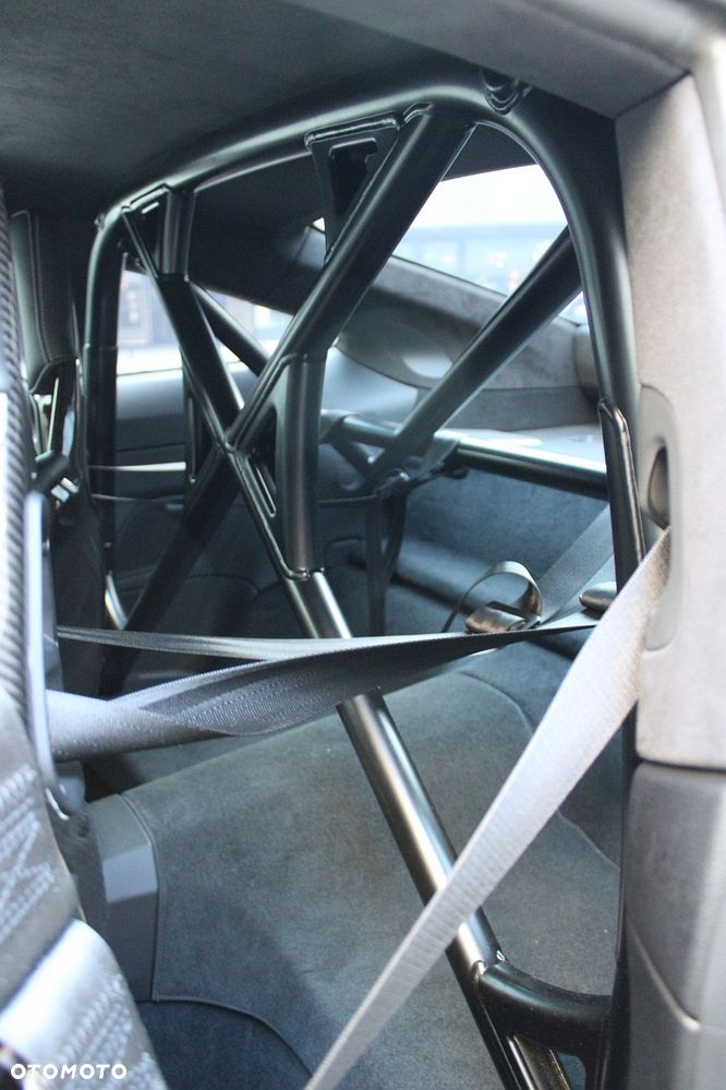 Porsche 911 GT3 - 11