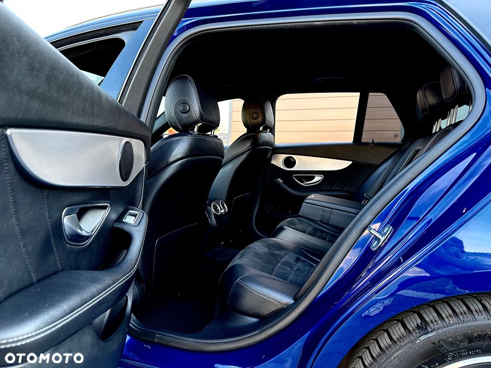 Mercedes-Benz Klasa C 220 d 9G-TRONIC AMG Line - 27