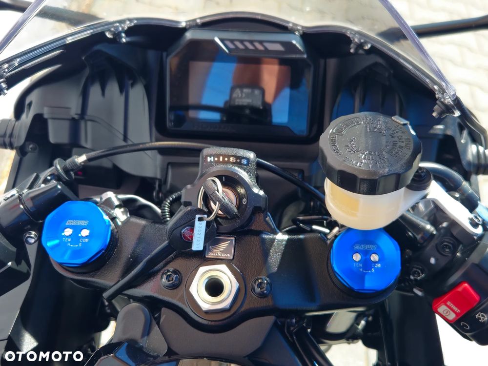 Honda CBR - 4