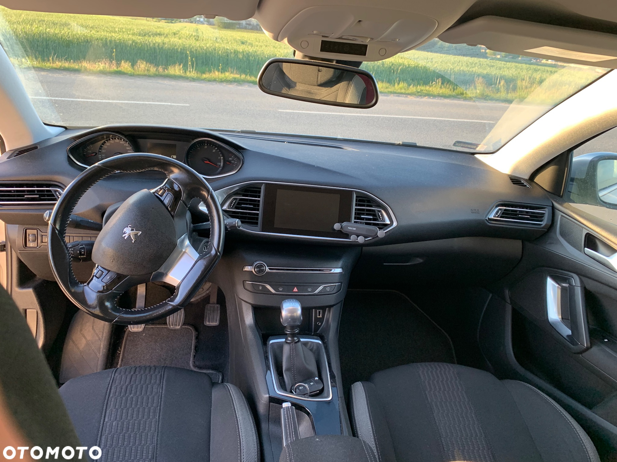 Peugeot 308 1.6 e-HDi Style STT - 16
