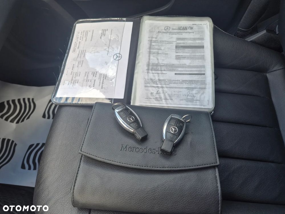 Mercedes-Benz Klasa E 200 BlueTEC 7G-TRONIC Edition - 28