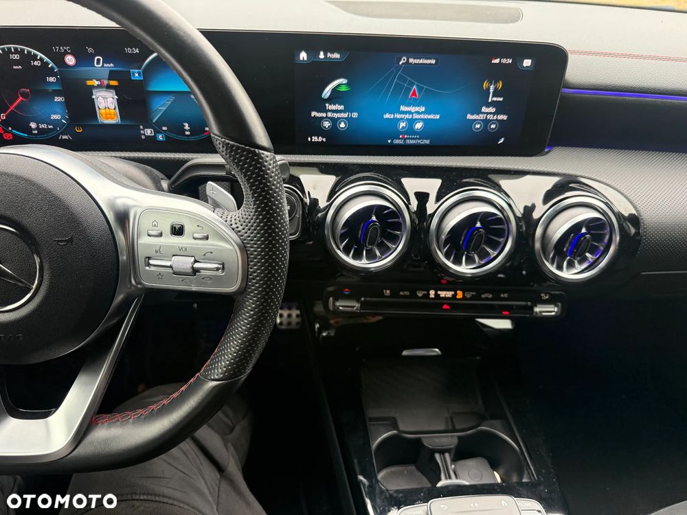 Mercedes-Benz CLA 200 d AMG Line 8G-DCT - 13