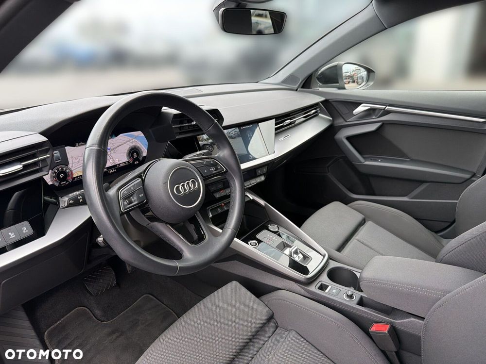 Audi A3 Limousine 35 TFSI mHEV S Line S tronic - 11