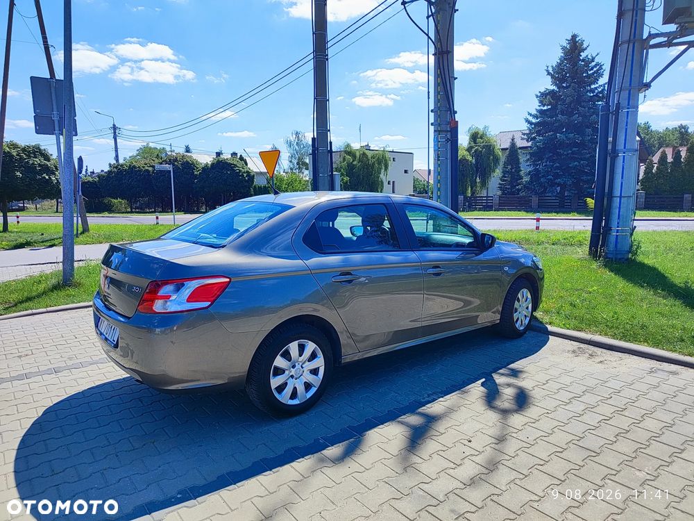 Peugeot 301 1.2 Pure Tech Access - 5
