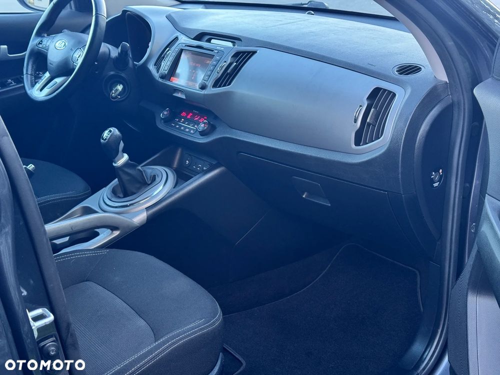 Kia Sportage 1.7 CRDI XL 2WD - 12
