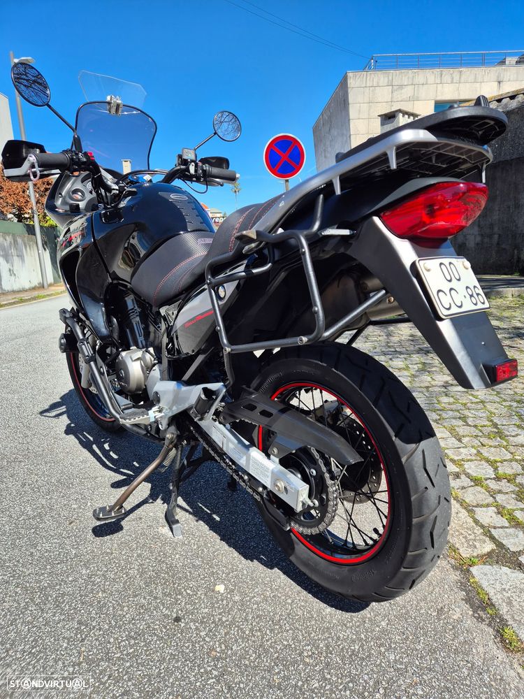 Honda Transalp RD11 - 23