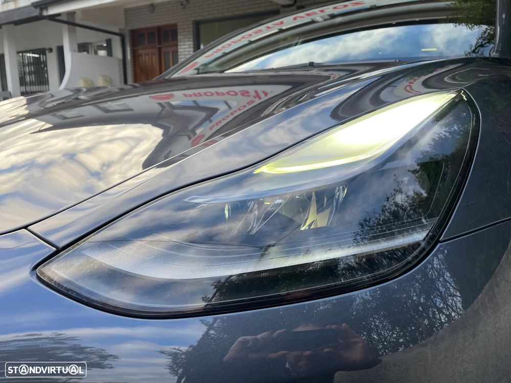Tesla Model 3 Standard Range Plus RWD - 14