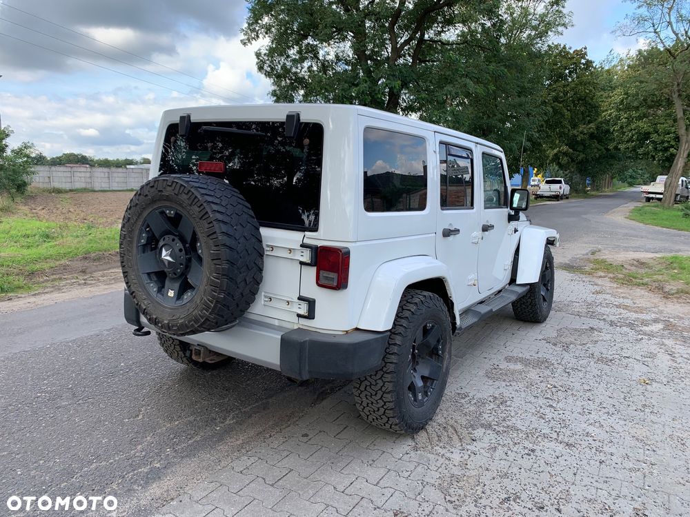 Jeep Wrangler Unlimited Hard-Top 3.6 Automatik Sahara - 6