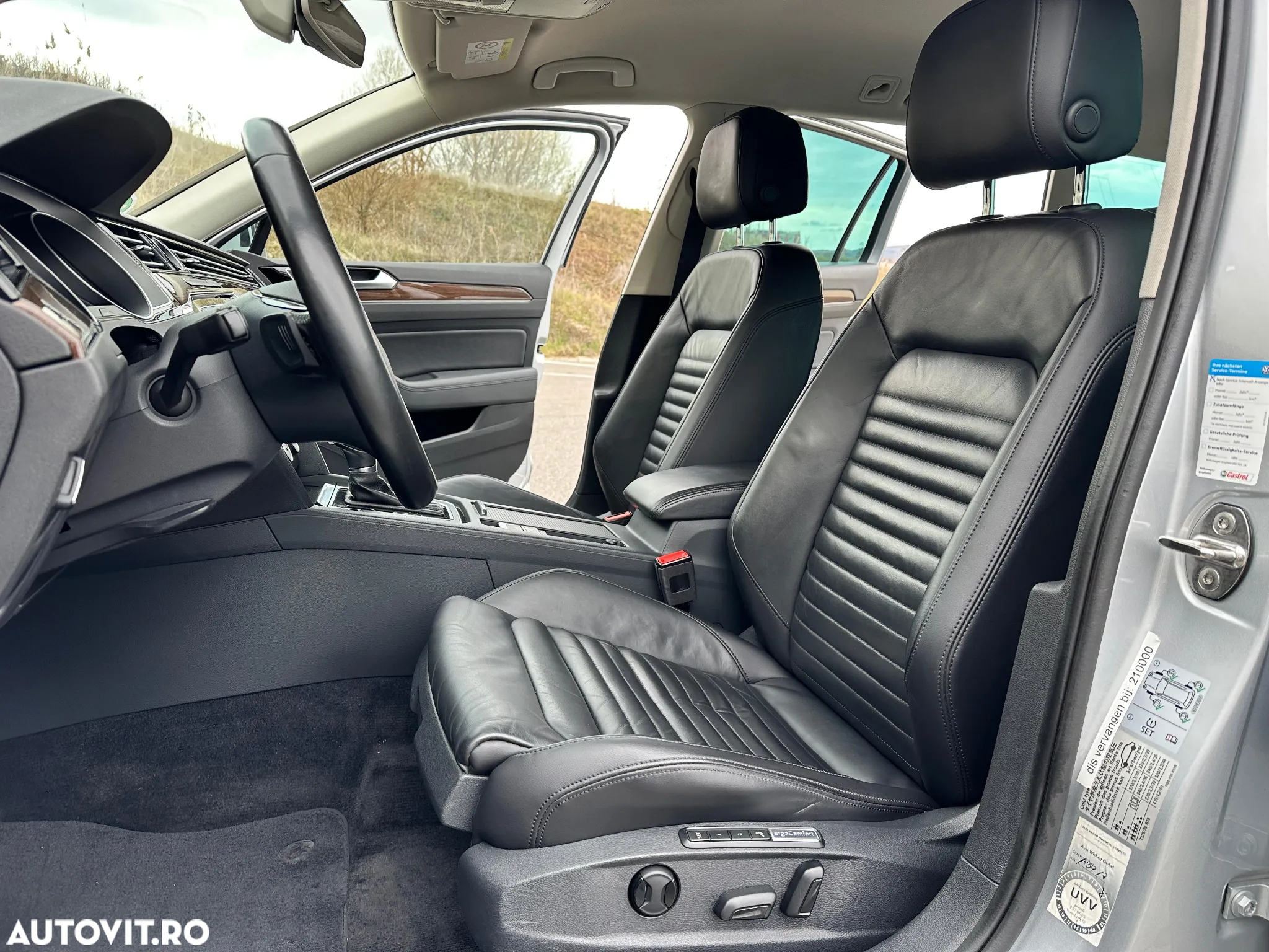 Volkswagen Passat Variant 2.0 TDI DSG Highline - 28