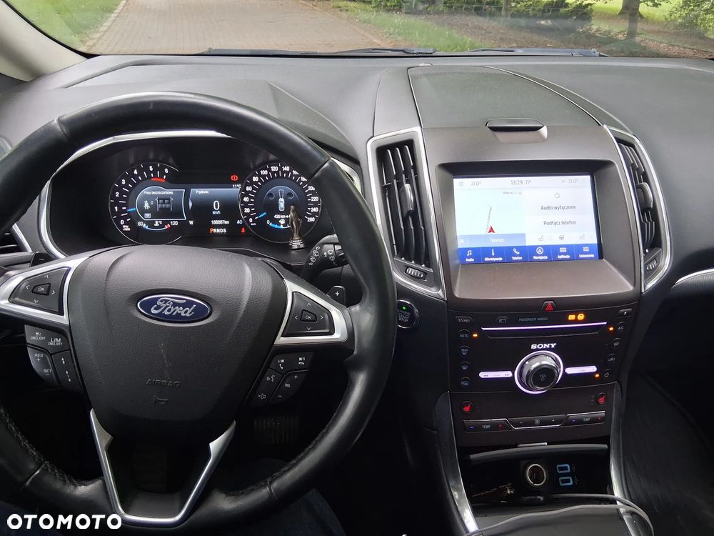Ford S-Max 2.0 TDCi Titanium PowerShift - 9