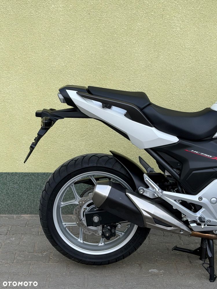 Honda NC - 9