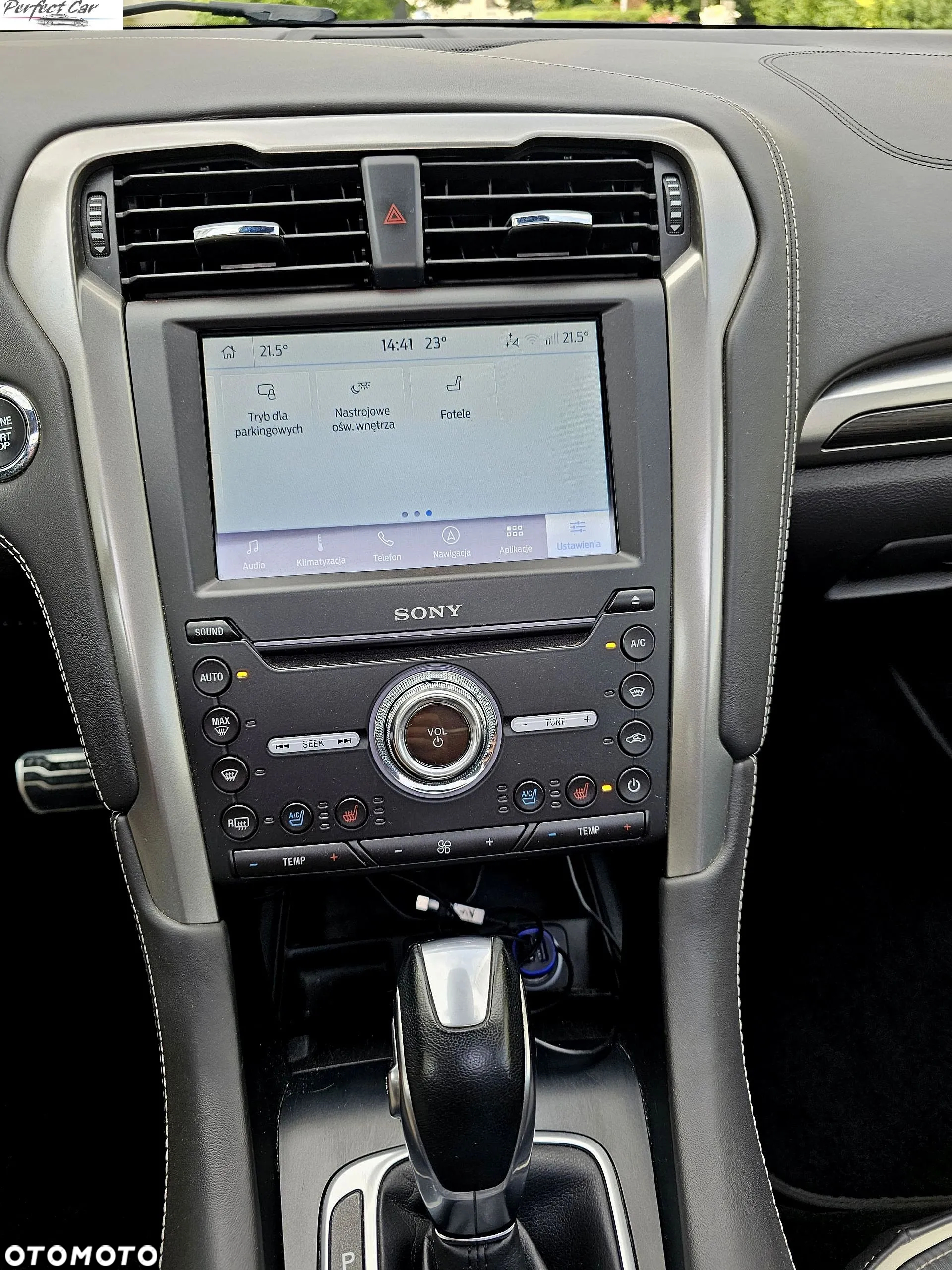 Ford Mondeo Vignale 2.0 Hybrid - 24