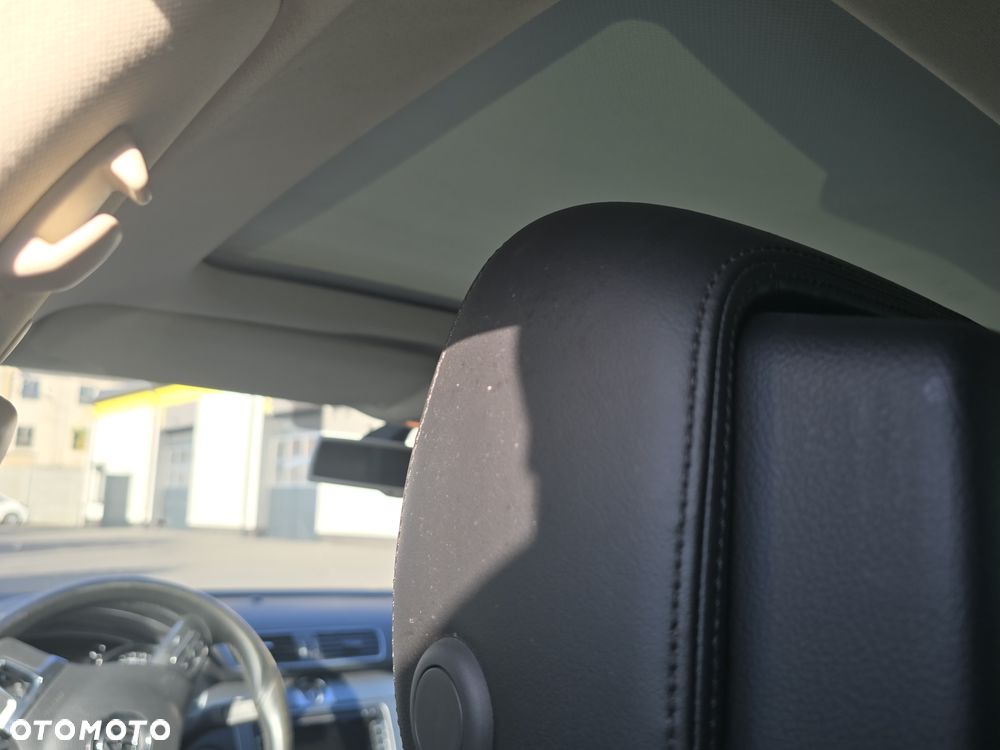 Volkswagen CC 2.0 TDI BlueMotion Technology - 13