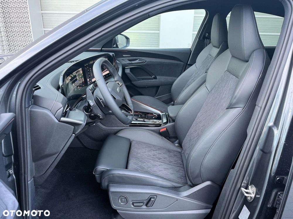 Audi SQ5 - 5