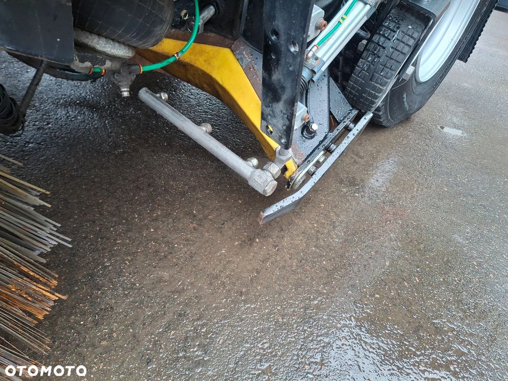 Renault D12 Midlum Zamiatarka SEMAT Zoeller FAUN Euro 6 Szczotki L/R Karcher Listwy Ciśnieniowe Mycie Jezdni PM 2.5 PM 10 2017r - 31
