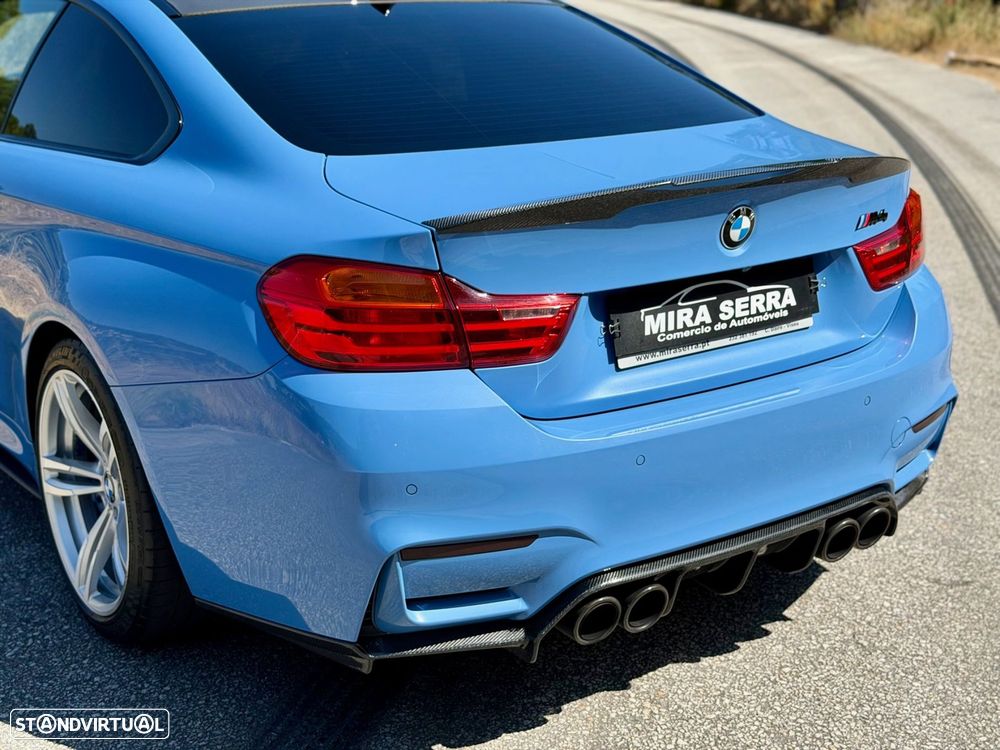 BMW M4 Auto - 7