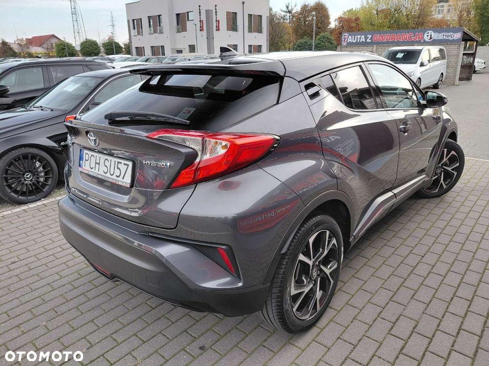 Toyota C-HR - 8
