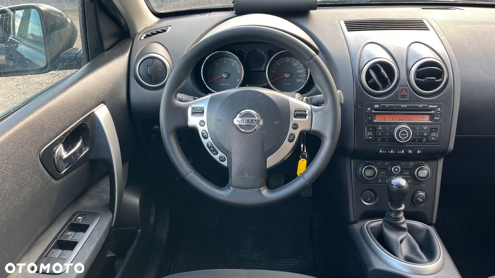 Nissan Qashqai 2.0 dCi Visia - 11
