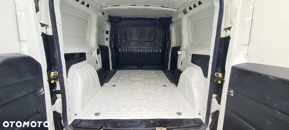Fiat Doblo - 10