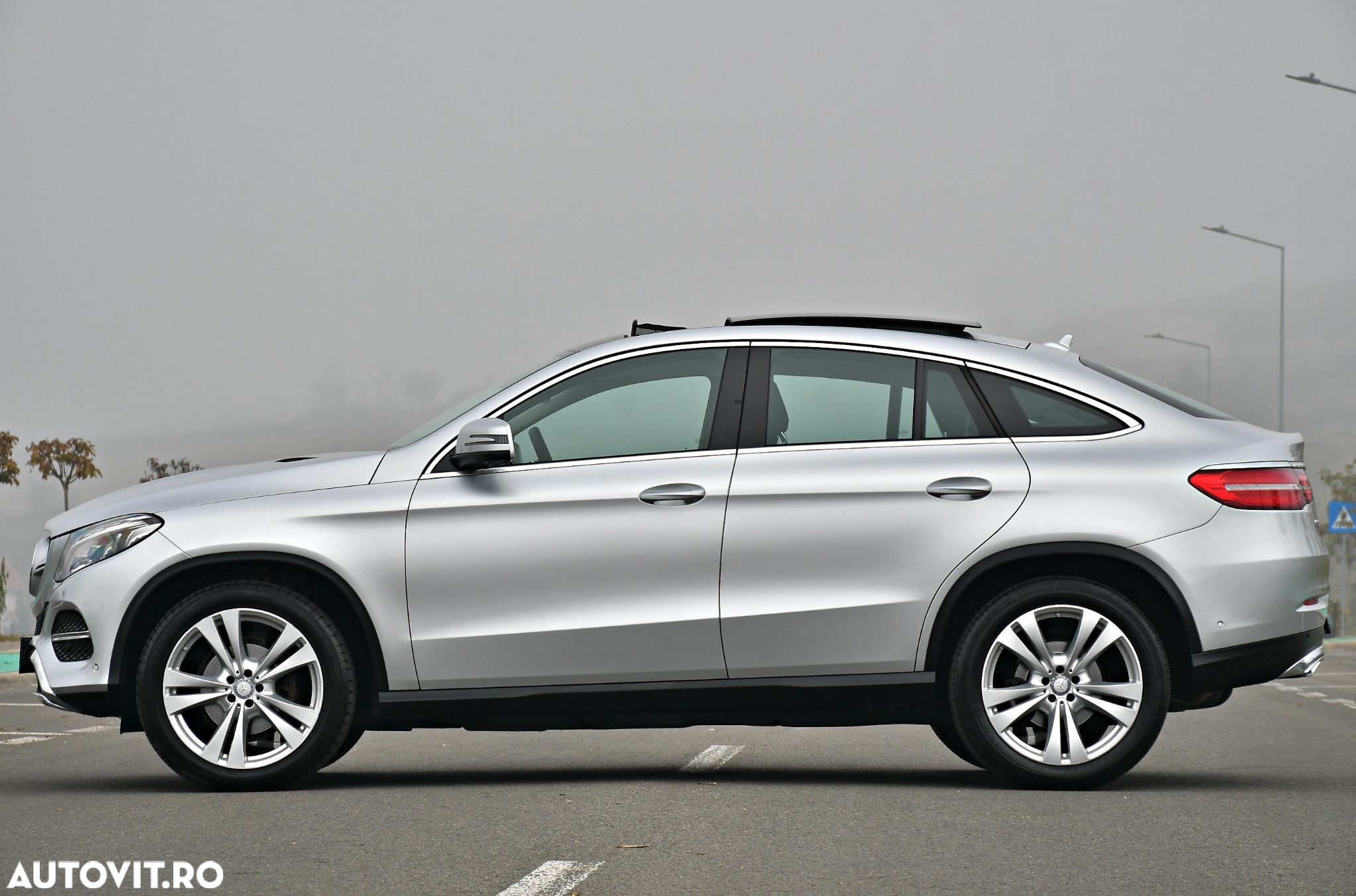 Mercedes-Benz GLE Coupe 350 d 4MATIC - 13