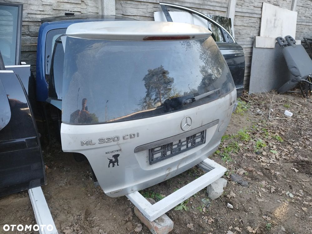Mercedes ML W164 Klapa Pokrywa Bagażnika Kompletna - 2