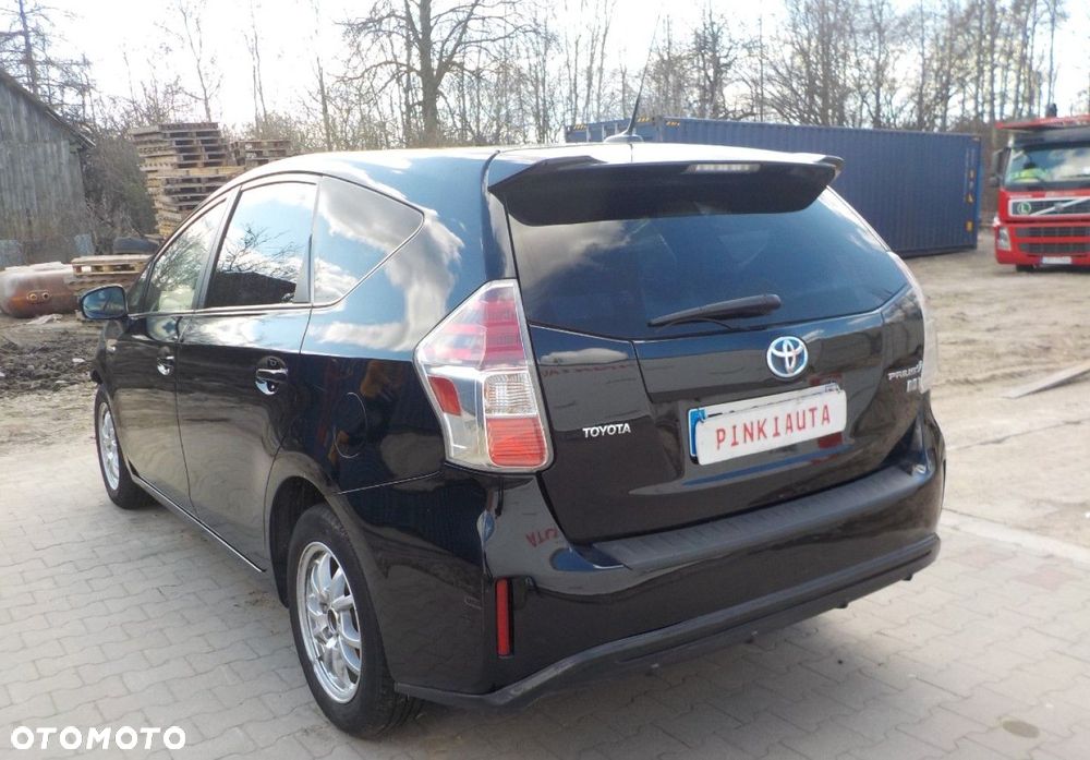 Toyota Prius+ - 11