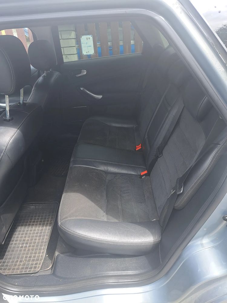 Ford Mondeo - 14