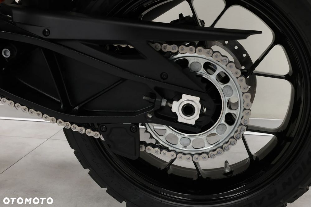 KTM Super Adventure - 39