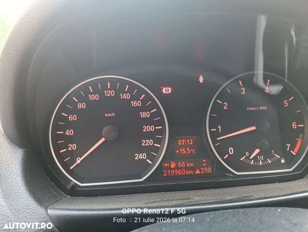 BMW Seria 1 118i - 5
