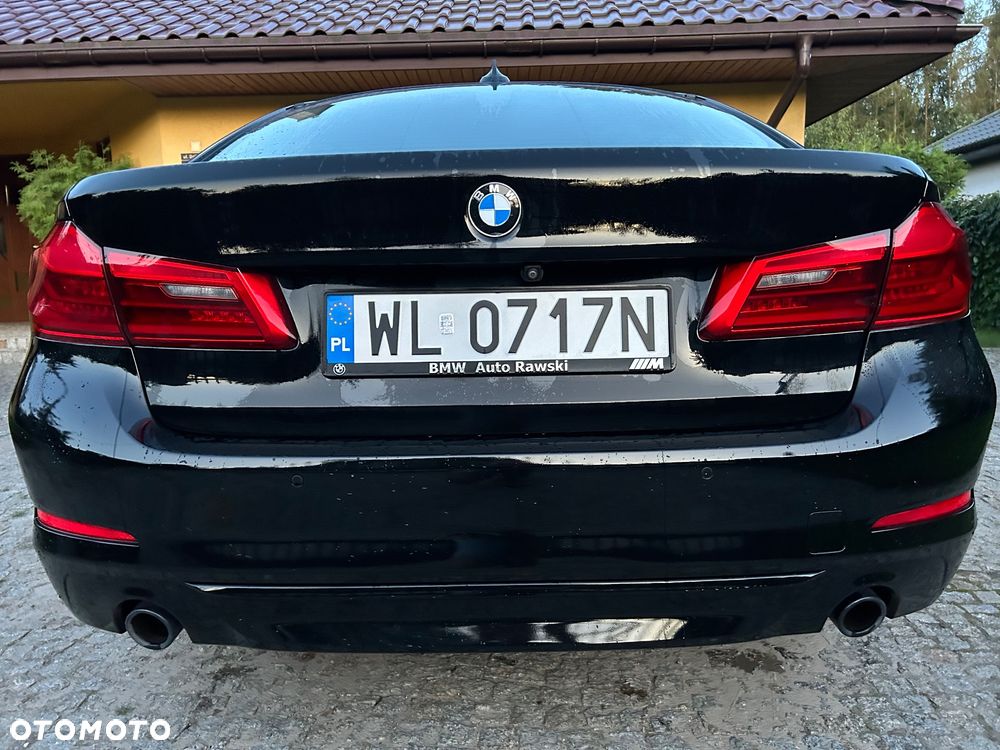 BMW Seria 5 518d Sport Line - 8