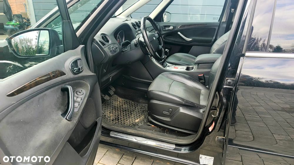 Ford Galaxy 2.0 TDCi Ghia - 9