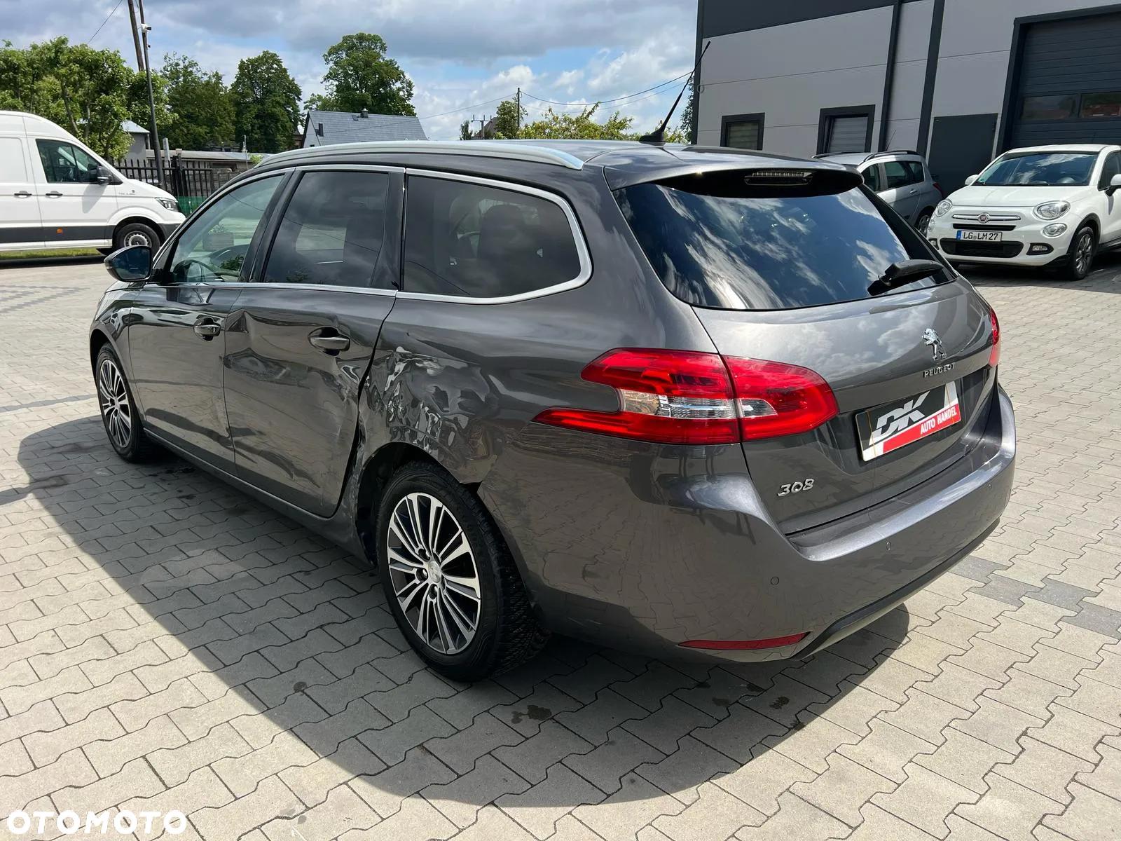 Peugeot 308 1.5 BlueHDi Active S&S EAT6 - 5