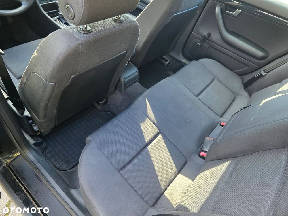 Audi A4 Avant 1.6 - 6