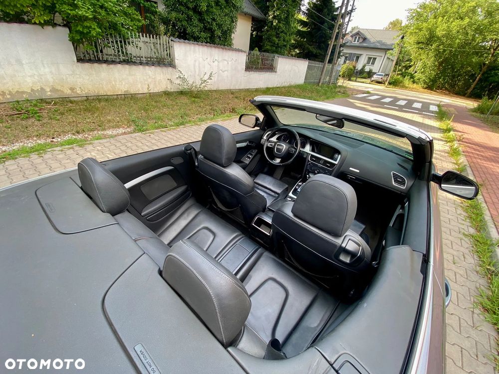 Audi A5 Cabrio - 6