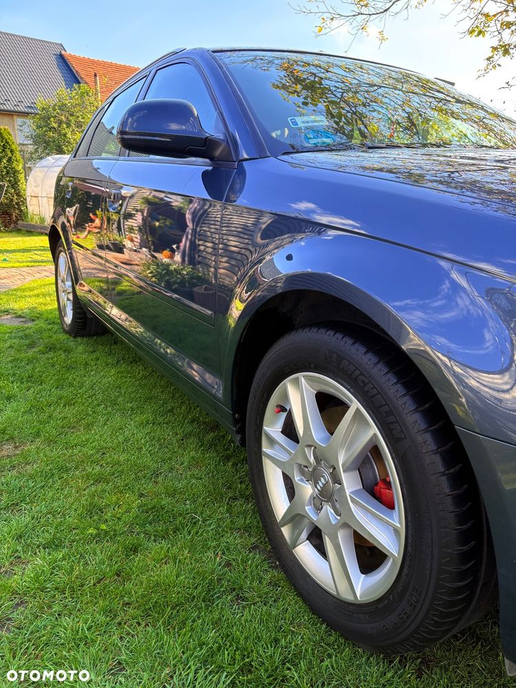 Audi A3 Sportback 1.6 Attraction - 2