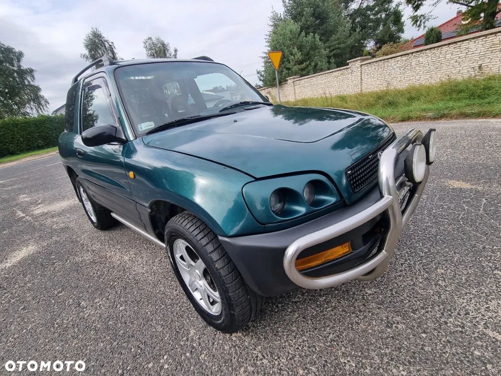 Toyota RAV4 2.0 GLi - 7