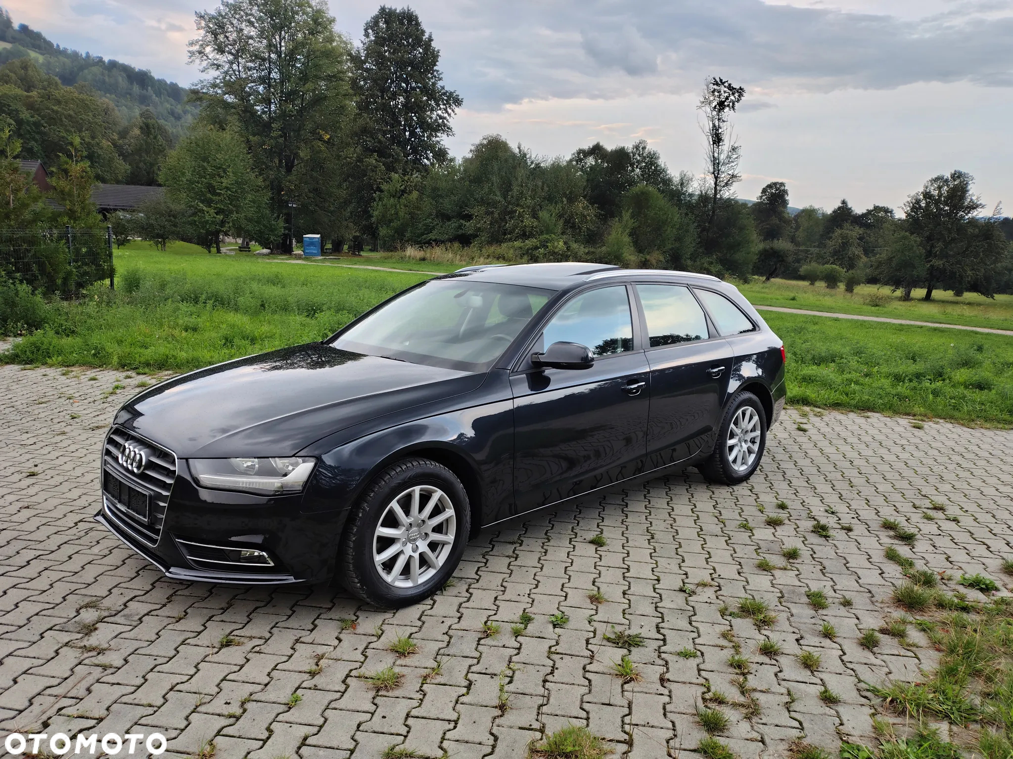Audi A4 Avant 1.8 TFSI Quattro Line - 2