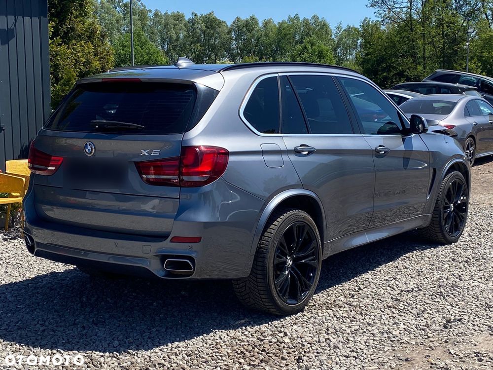 BMW X5 xDrive50i - 12