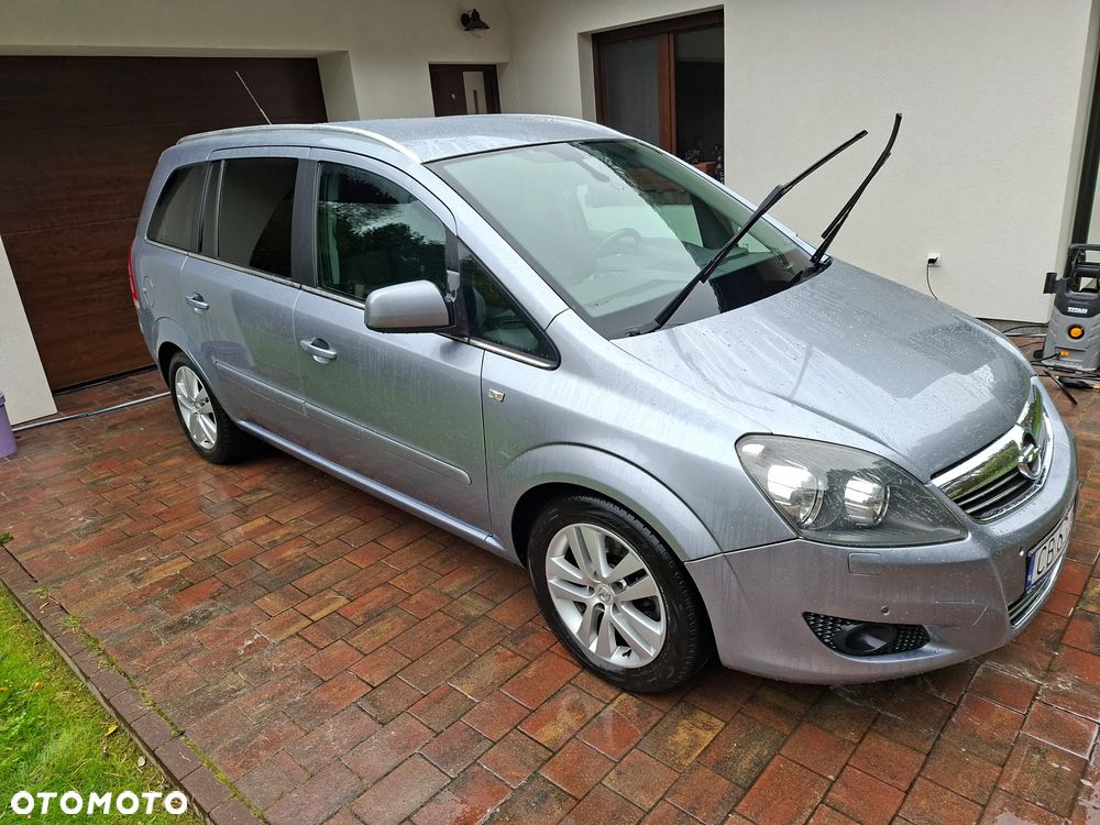 Opel Zafira 1.7 CDTI - 10